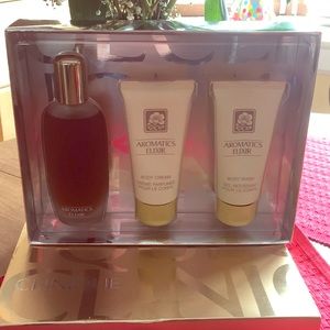 BRAND NEW Clinique Aromatics Elixir Gift Set